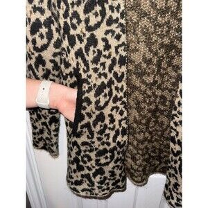 Small Cheetah Print Knitted Cardigan